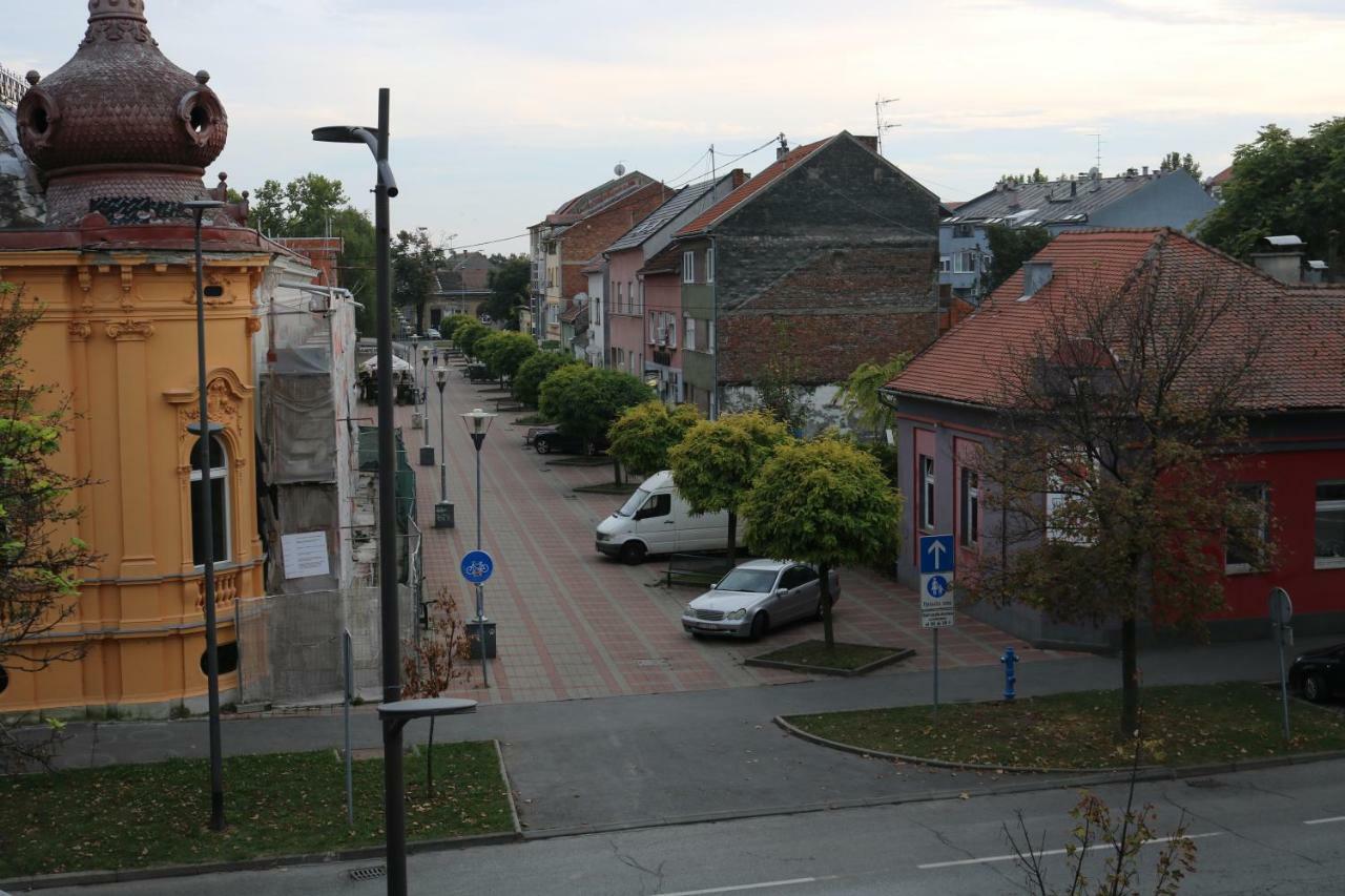Apartment F6 Osijek Exterior photo